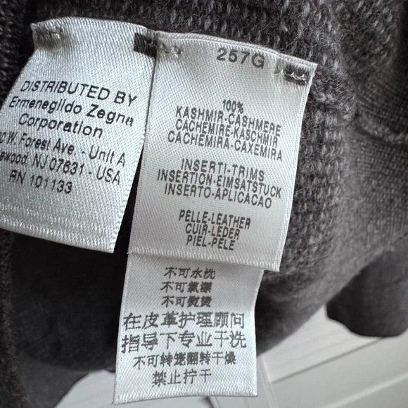 Ermenegildo Zegna Charcoal Zip-Up Sweater - Picture 4 of 6